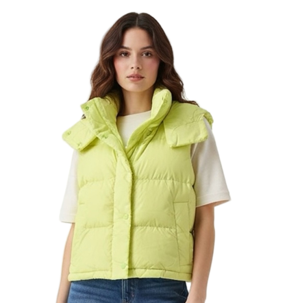 Lululemon Athletica Wunder Puff Crop Vest Size 4 NWOT